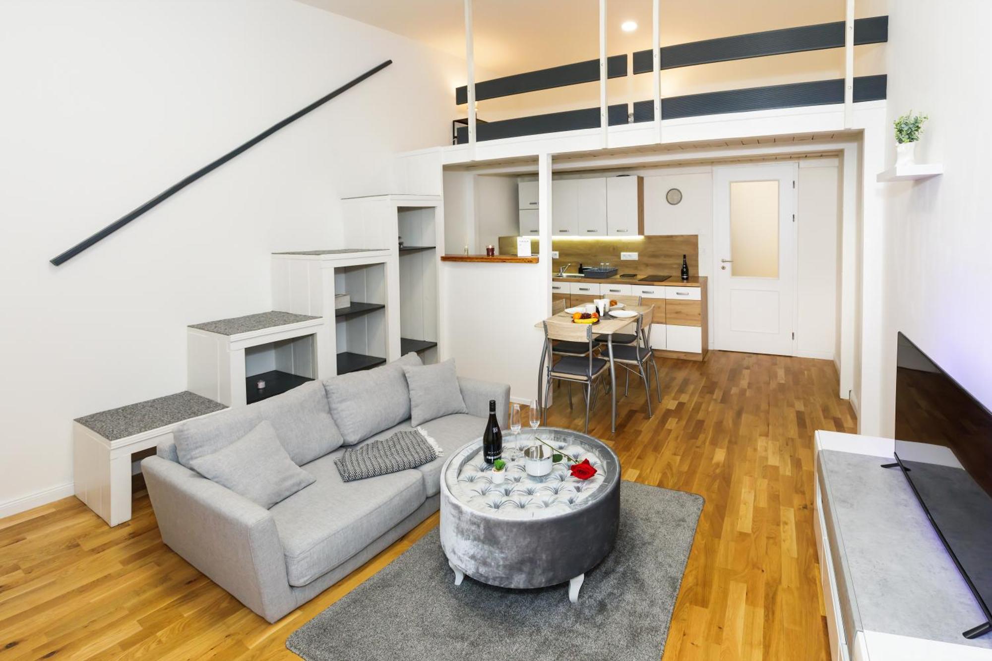 Luxury Near The Downtown Prague